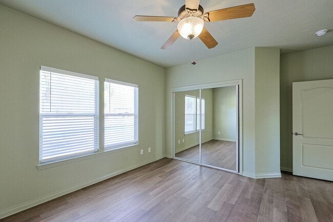 Building Photo - 5BR Home in Ramona Country Estates with Pool & Views