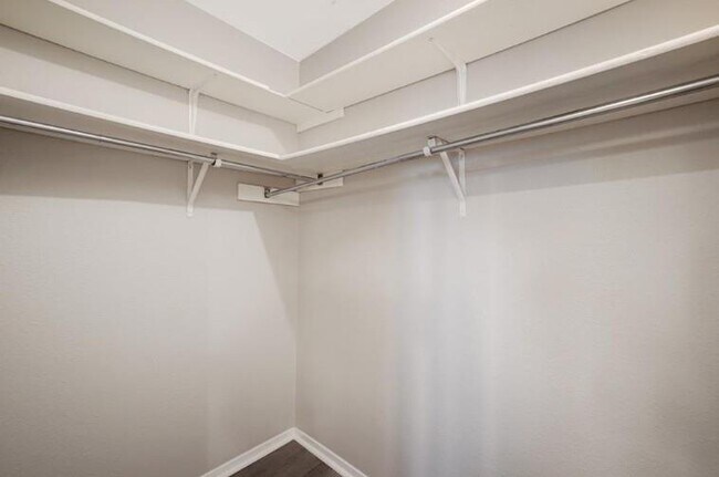 Building Photo - 11428 Bristle Oak Trail