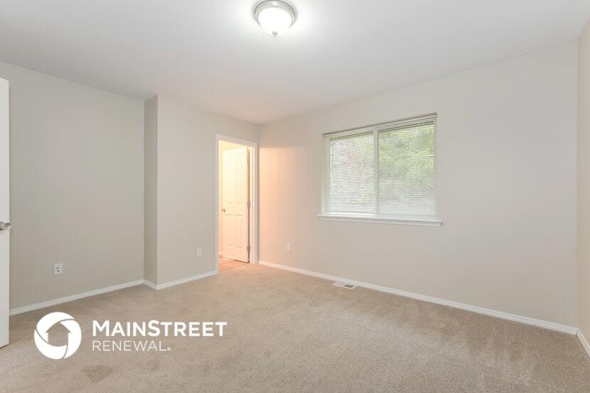 Building Photo - 1417 200th St Ct E