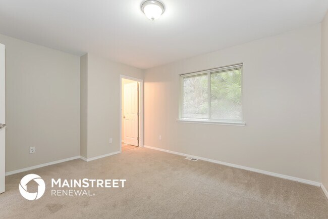 Building Photo - 1417 200th St Ct E
