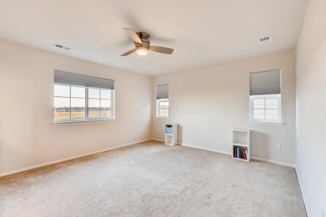 Building Photo - Welcome to Copperleaf!! Beautifully Mainta...