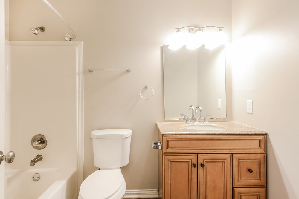 Building Photo - 6238 Tybalt Pl