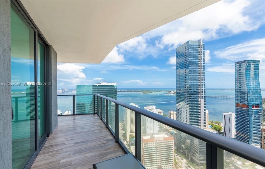 Building Photo - 1300 S Miami Ave