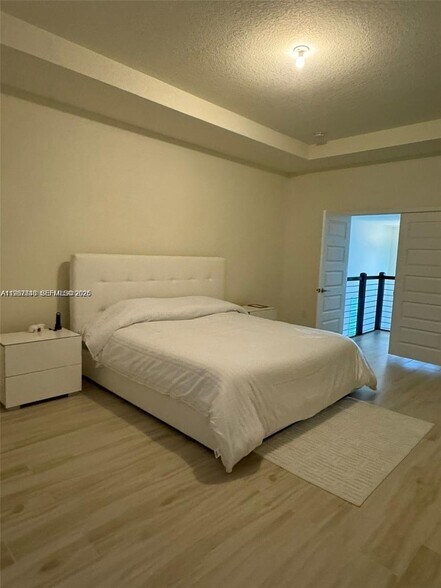 Building Photo - 10376 NW 76th Ter