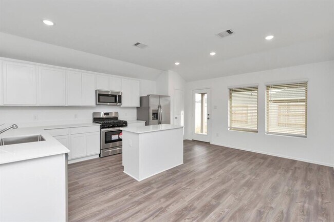 Building Photo - 2916 Cordova Hl Dr