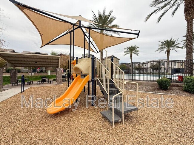 Building Photo - 1708 S 83rd Way