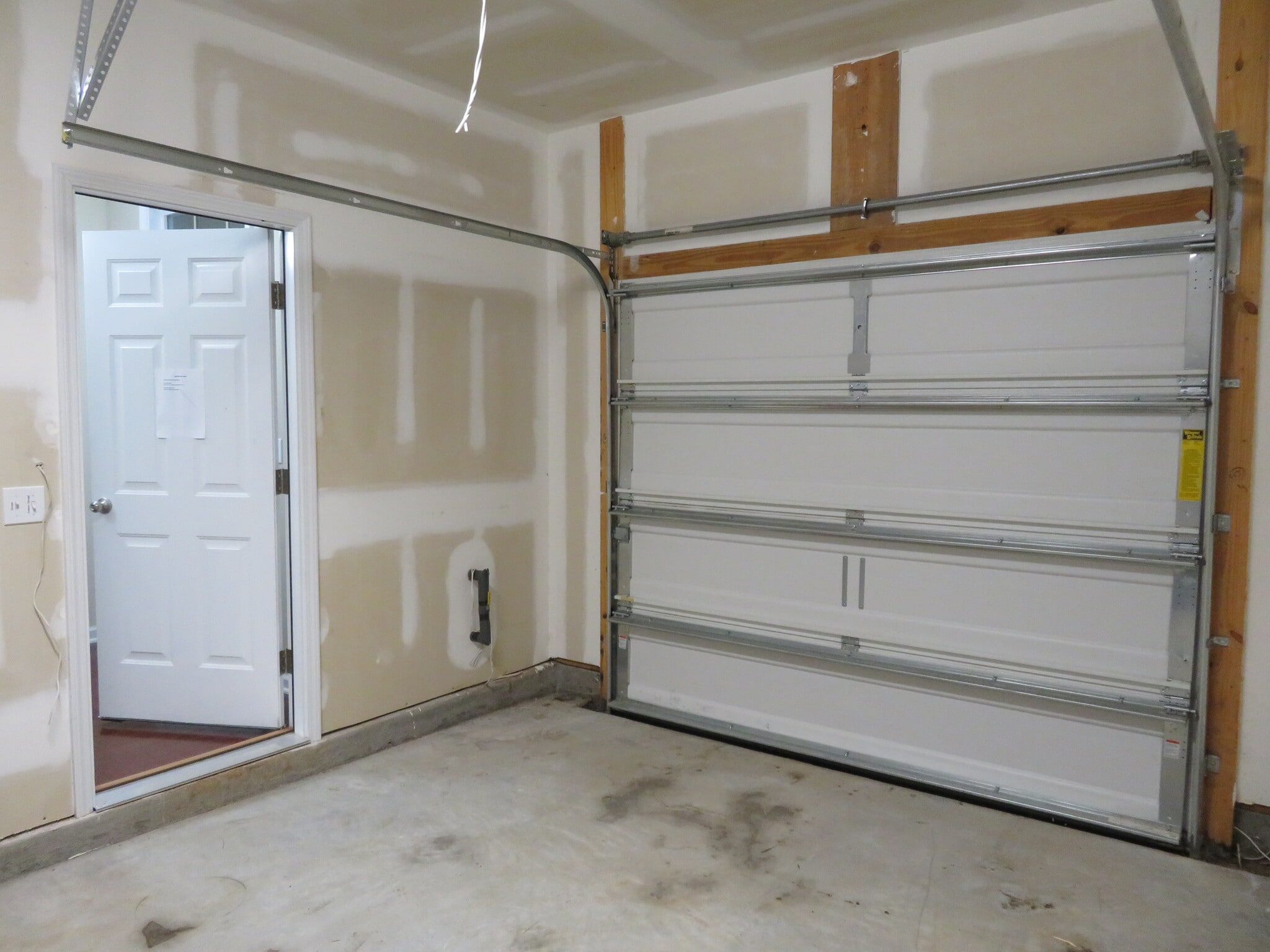 Garage - door to Entrance Hall - 2496 Stadium Dr