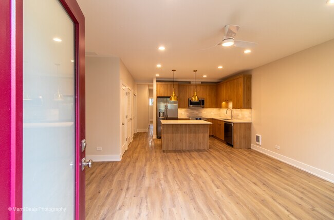 Building Photo - 507 E 60th St