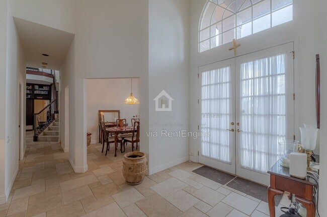 Building Photo - 8732 Beckingham Pl