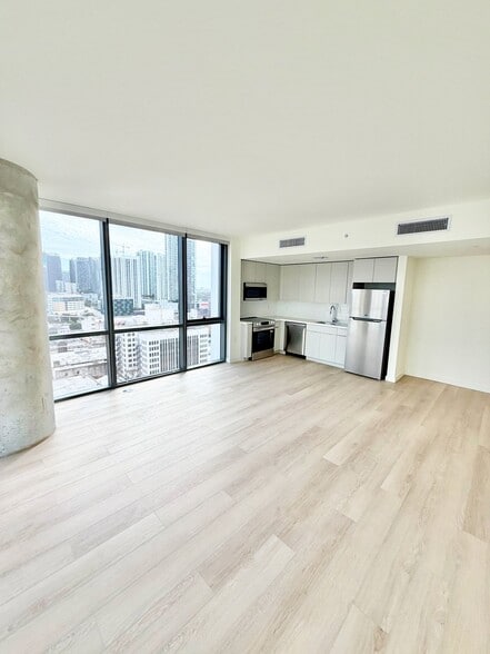 Building Photo - 141 NE 2nd St