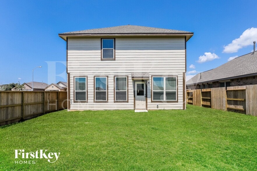 Building Photo - 23939 Steep Climb Dr