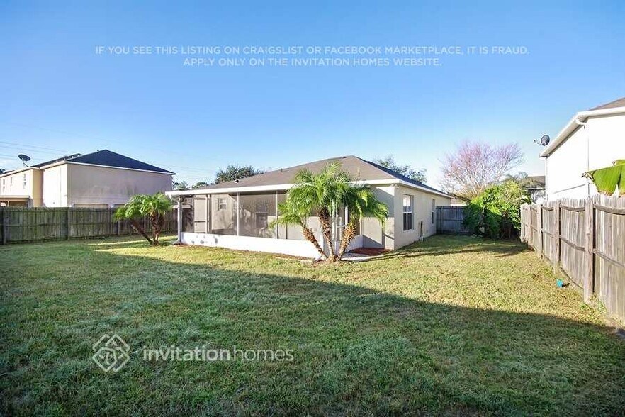 Building Photo - 159 Velveteen Pl