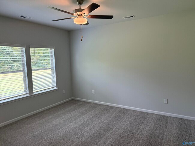 Building Photo - 212 Waylan Rdg Ln