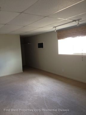 Building Photo - 310 Elgin St