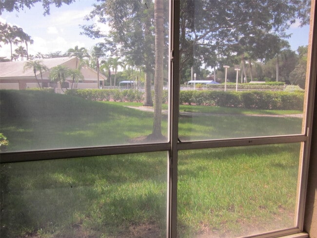 Building Photo - 7719 Trent Dr