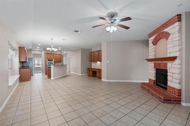 Building Photo - 1609 Hidden Springs Path