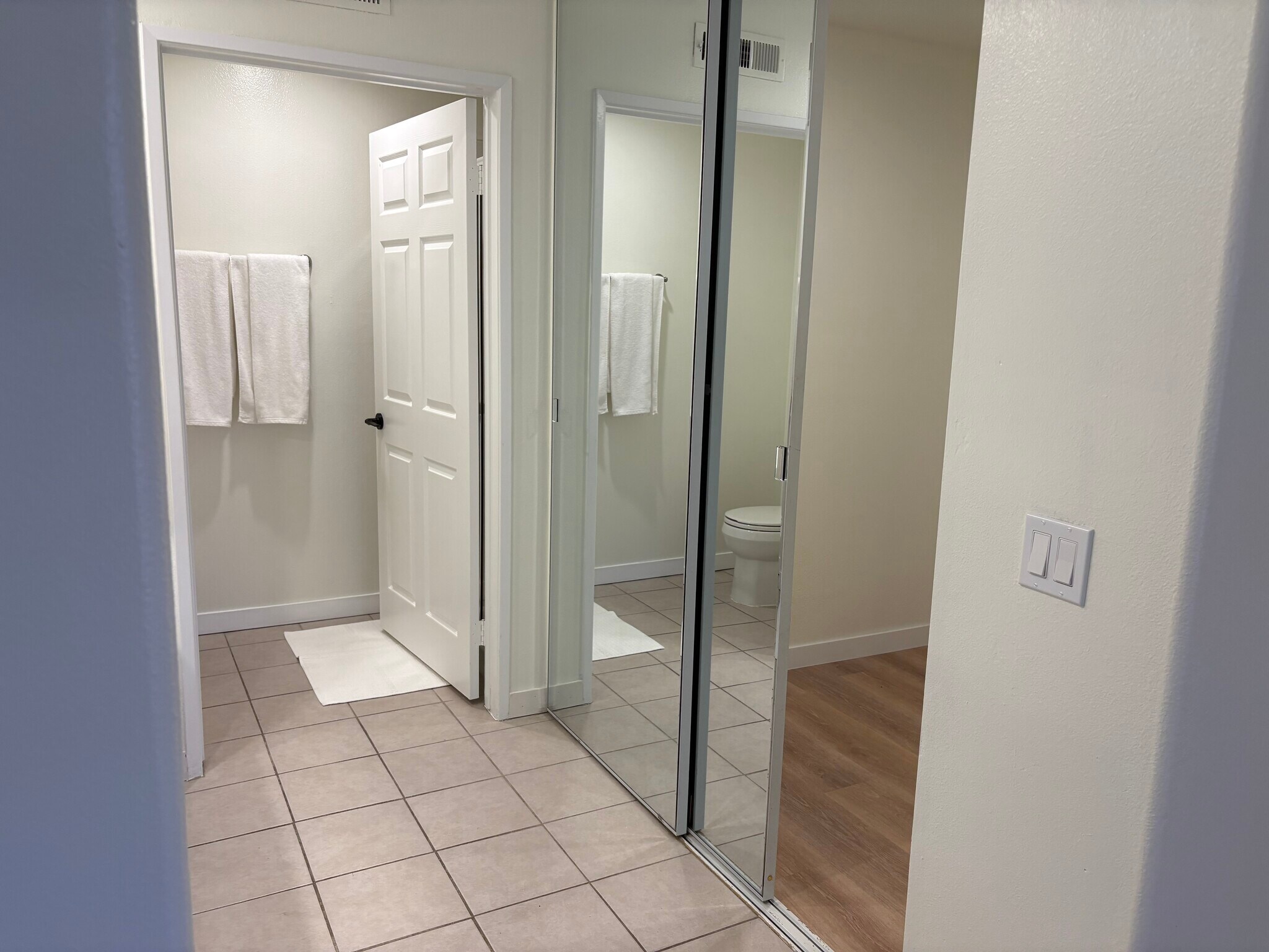 Building Photo - 24545 El Alicante