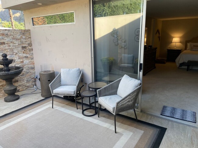 Building Photo - Fully Furnished Annual Lease Available