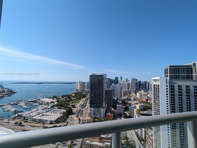 Building Photo - 888 Biscayne Blvd