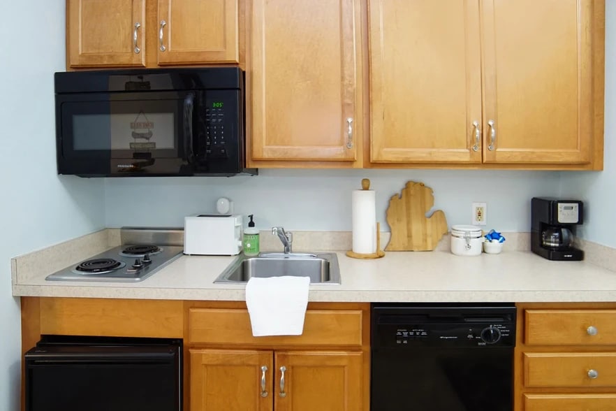 Building Photo - 5680 Creeks Crossing