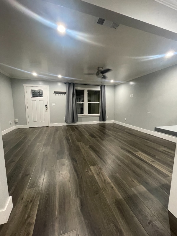 Building Photo - 3318 Truckee Way