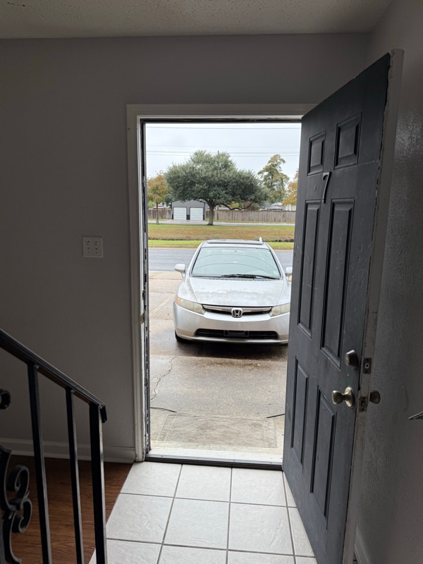 Building Photo - 4101 Delaware Ave