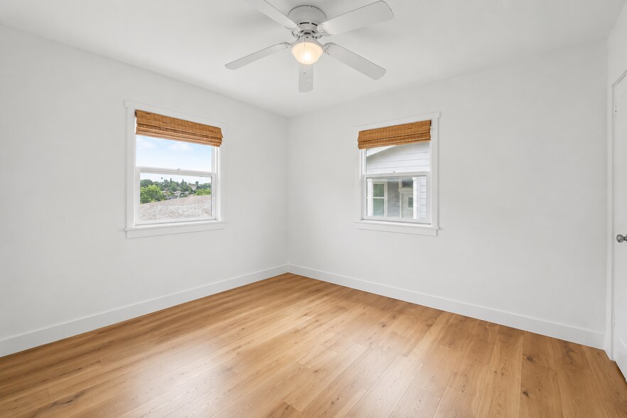 Building Photo - 3214 Shasta Cir S