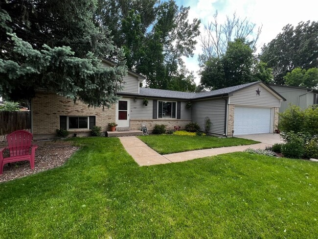 Building Photo - Remodeled 4 Bedroom 2 Bathroom Home in Fort Collins!