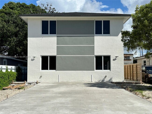 Building Photo - 2931 NW 57th St