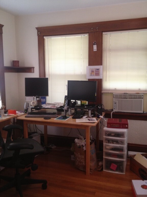 Building Photo - 97 Langdon St
