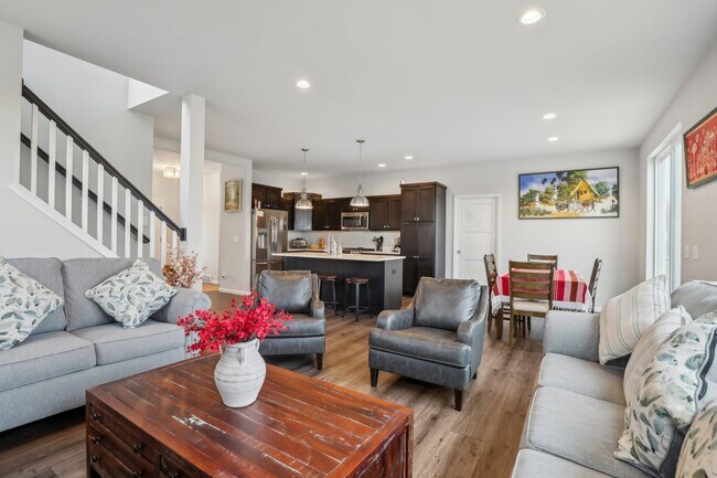 Building Photo - 415 Tawny Elm Pkwy