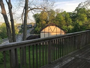 Building Photo - Duplex currently available in Westerville School District (Pointview ES, Genoa MS, Westerville Ce...