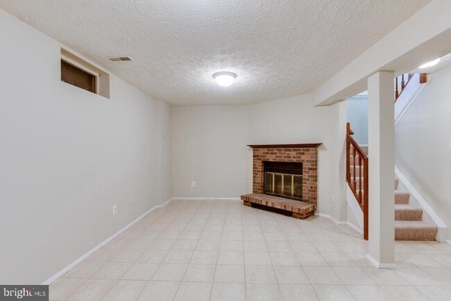 Building Photo - 8035 Tyson Oaks Cir