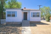 Building Photo - 202 Claremont St