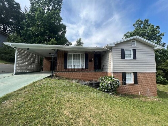 Primary Photo - 4602 Nickerson Ct