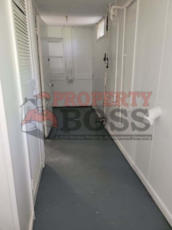 Building Photo - 2417 Tyler St