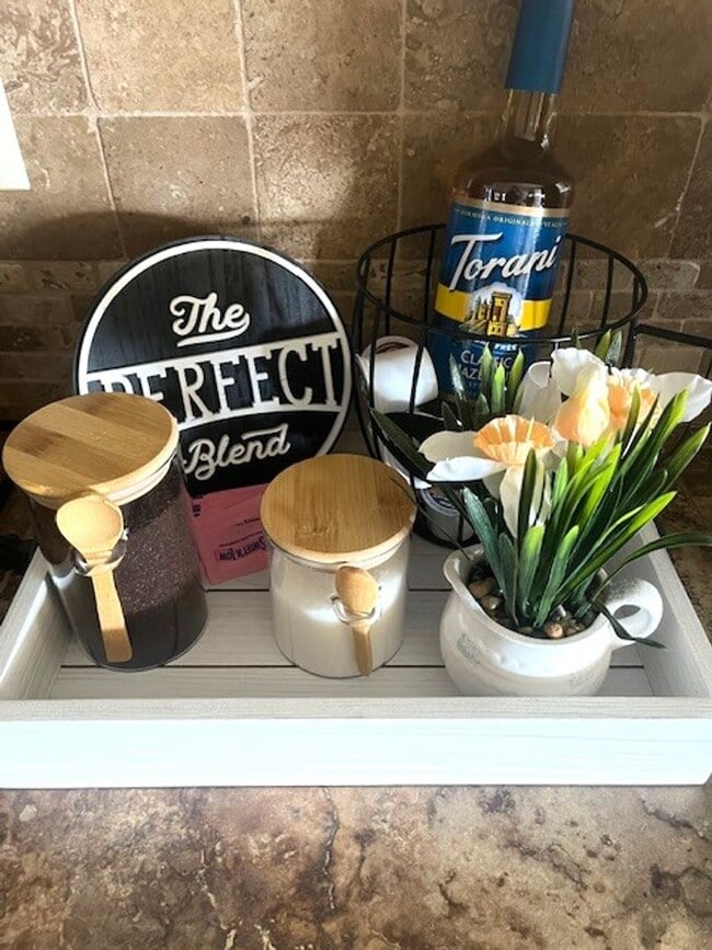 Building Photo - Golf Course Pool Home with 4 Bedrooms!