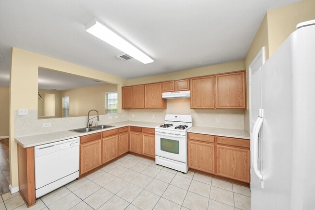 Building Photo - 4131 Fairhope Oak St