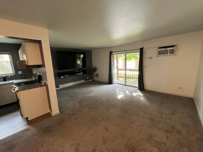 Building Photo - 431 Berkshire Dr
