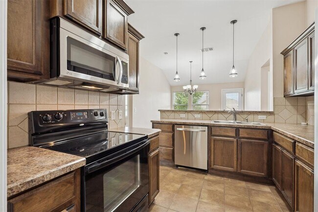 Building Photo - 2809 NW 186th Terrace