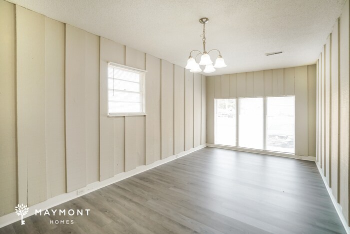 Building Photo - 207 Polly Reed Rd NE