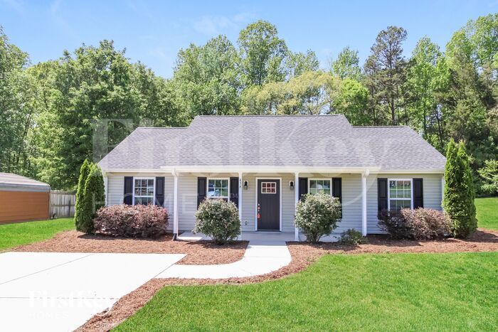 Primary Photo - 438 Garland Dr