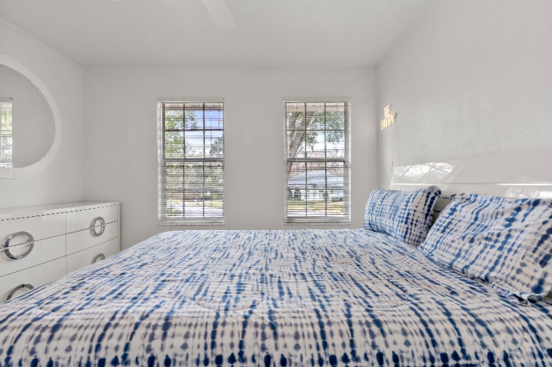 Building Photo - 5227 NW 50th Terrace