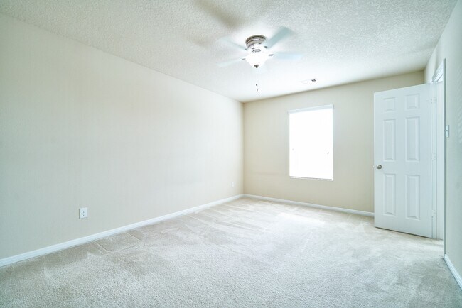 Building Photo - 3019 Zephyr Glen Way