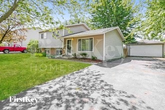 Building Photo - 221 Rockhurst Rd