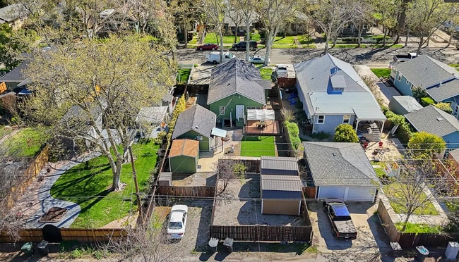 Building Photo - 128 Irene Ave