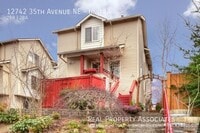 Building Photo - 12742 35th Ave NE