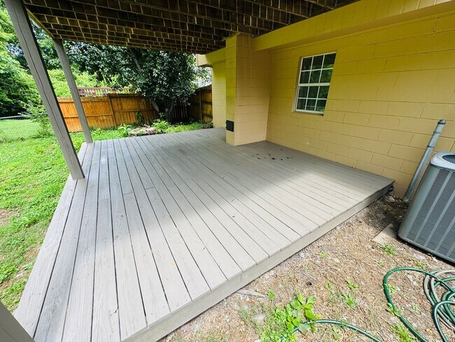 Building Photo - FOR LEASE- SINGLE-FAMILY HOME IN Mt Juliet