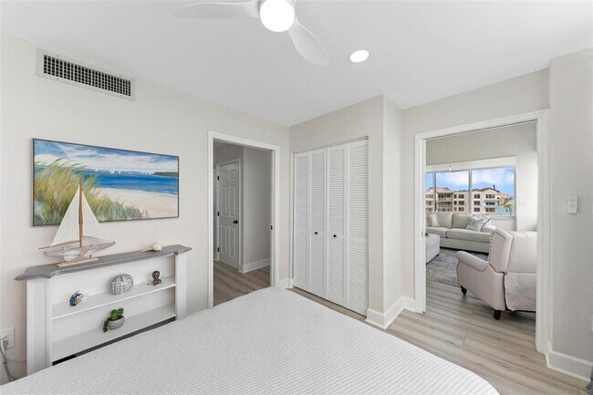 Building Photo - 5153 Isla Key Blvd S