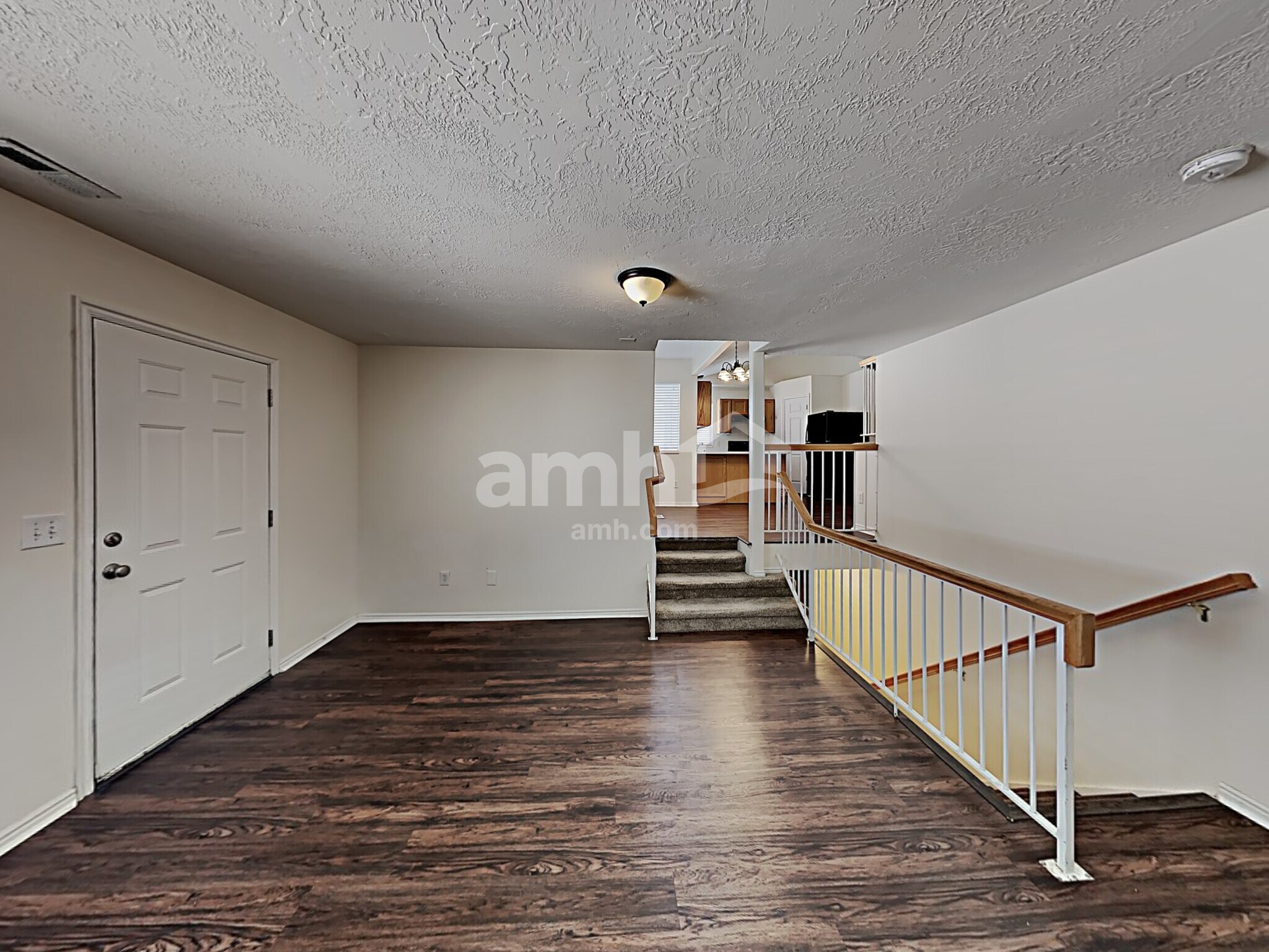 Building Photo - 368 W 13165 S